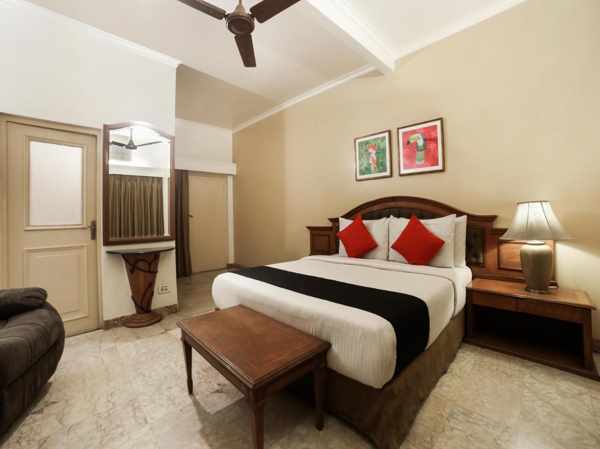 Capital O 10953 Dayal Lodge - A Boutique Hotel Agra  Exteriör bild