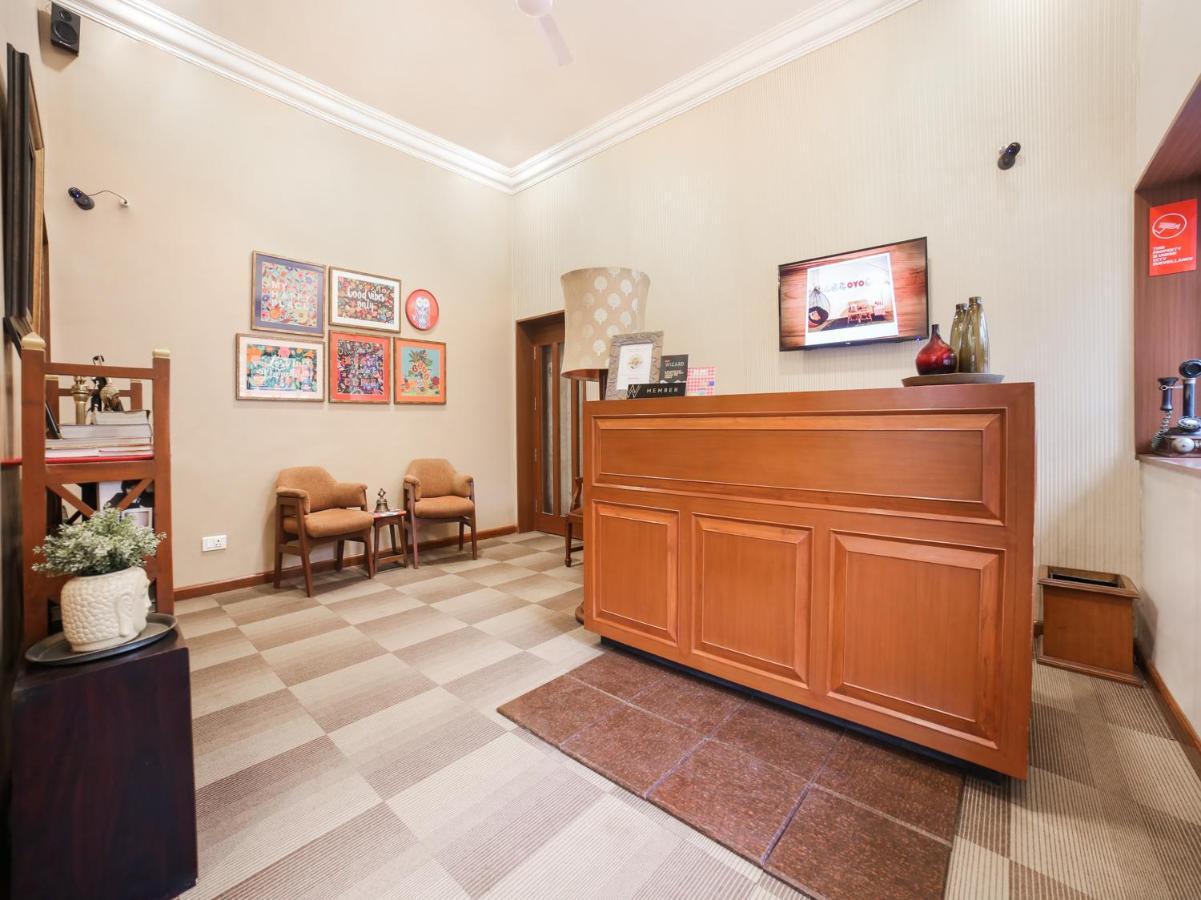 Capital O 10953 Dayal Lodge - A Boutique Hotel Agra  Exteriör bild